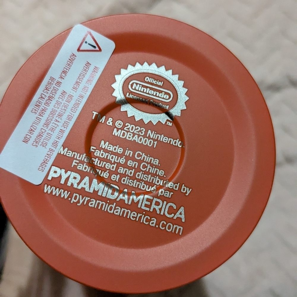 Nintendo Super Mario Bros Metal Water Bottle with Official Seal NWT - Picture 5 of 6